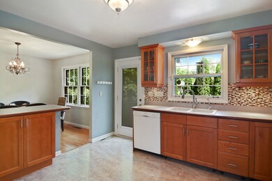 4458 Hoover St, Rolling Meadows, IL 60008 - photo 3