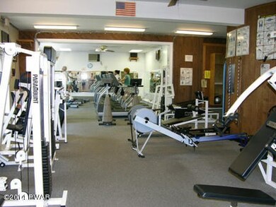 137 Highland Ln, Blooming Grove Township, PA 18428 - photo 6