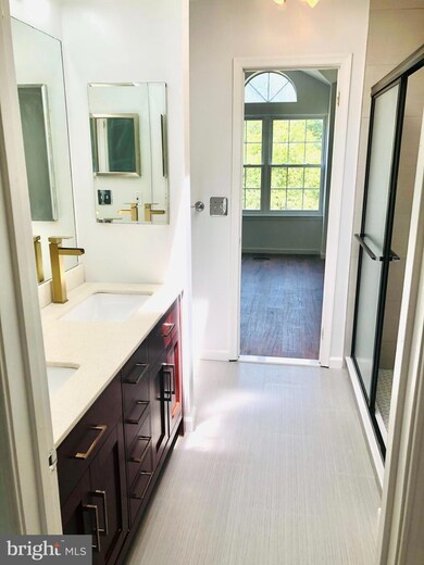 26 Beacon Ct, Trenton, NJ 08691 - photo 7