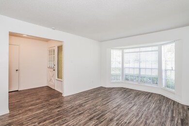 26218 Maplewood Dr, Spring, TX 77386 - photo 3