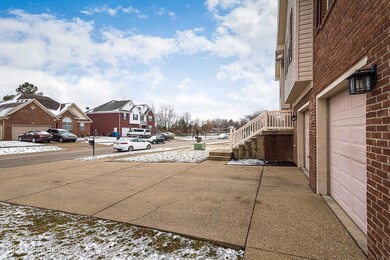 7430 Apple Mill Dr, Louisville, KY 40228 - photo 5