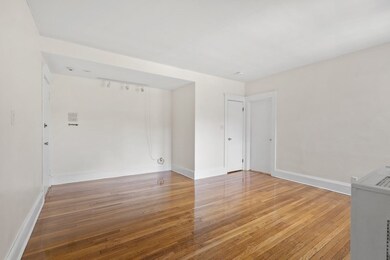 120 Lanark Rd unit 7, Brighton, MA 02135 - photo 3