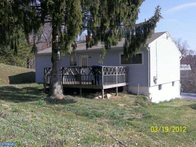 22 Nichols Ave, Coatesville, PA 19320 - photo 5