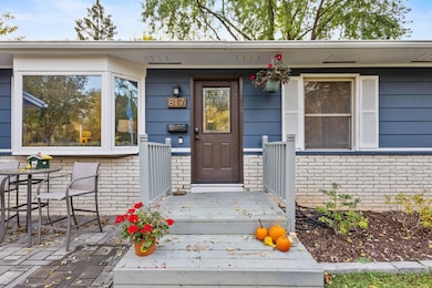 817 Wheeler Rd, Madison, WI 53704 - photo 2