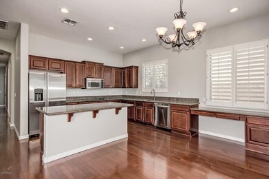 7 spacious kitchen & family dining