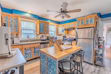 19 Carrington Ave unit 3, Providence, RI 02906 - photo 4