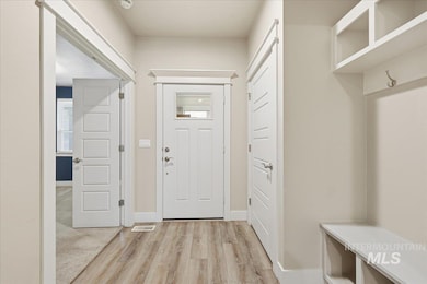 92 S Ravine Way, Nampa, ID 83687 - photo 4