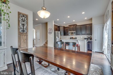 11391 Sandhurst Place, White Plains, MD 20695 - photo 5