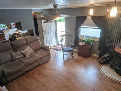 6 Holly Ln, Webster, MA 01570 - photo 6