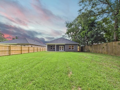 1470 Cypress St, Niceville, FL 32578 - photo 2