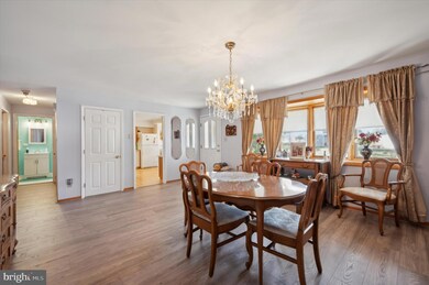 3 Franklin Getz Dr, Broomall, PA 19008 - photo 5