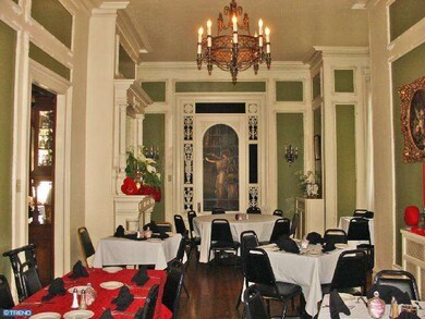 730 Centre Ave, Reading, PA 19601 - photo 5