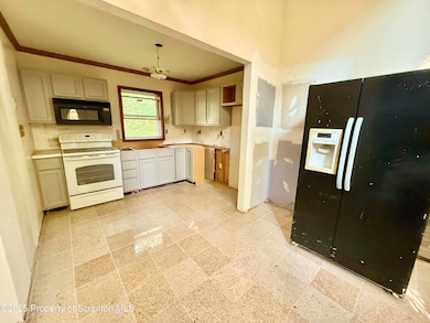 2110 Owl Pass, Bushkill, PA 18324 - photo 6