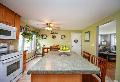 20-22 Kingston Dr, Nashua, NH 03060 - photo 4