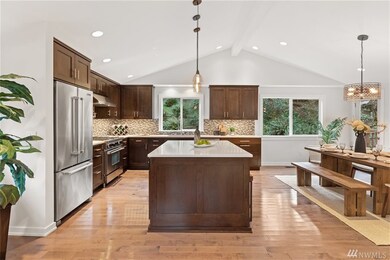 21307 Pioneer Way, Edmonds, WA 98026 - photo 7