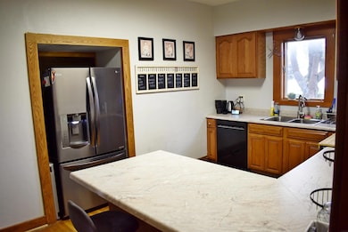 715 S 7th St, Osage, IA 50461 - photo 6