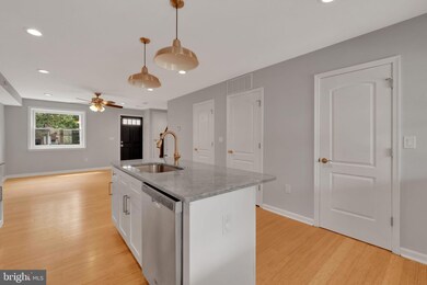 245 S Clinton St, Baltimore, MD 21224 - photo 7