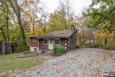 20 Torne Mountain Rd, West Milford, NJ 07480 - photo 5