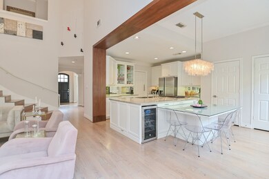 8422 N Hilshire Park Dr, Houston, TX 77055 - photo 7