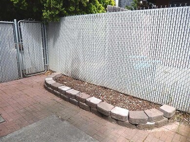 2000 Brookhurst St unit 28, Medford, OR 97504 - photo 6