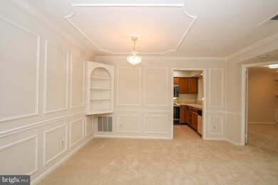 5715 Brewer House Cir unit 102, Rockville, MD 20852 - photo 7