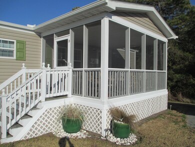 Large Screened Porch