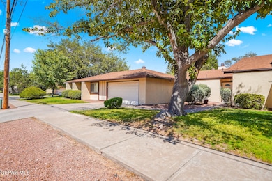 1724 Mosswood St, El Paso, TX 79935 - photo 2