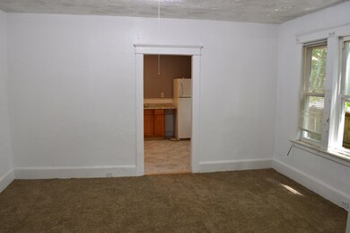 39 & 43 Grand St, Worcester, MA 01610 - photo 4