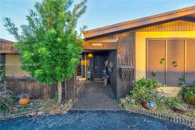 20605 NE 19th Ct, Miami, FL 33179 - photo 2