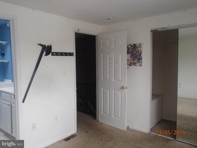 3222 Gorham Ct, Halethorpe, MD 21227 - photo 7