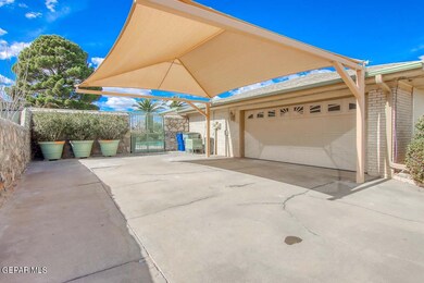 10500 Tomwood Ave, El Paso, TX 79925 - photo 6