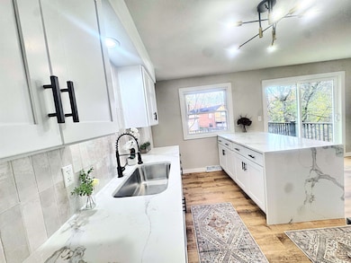 708 Miller Lane Ct, Kaukauna, WI 54130 - photo 5