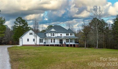 575 Cactus Ln, Clover, SC 29710 - photo 3