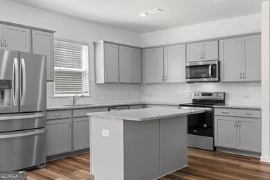 3119 Whitman Ct SE, Gainesville, GA 30507 - photo 4