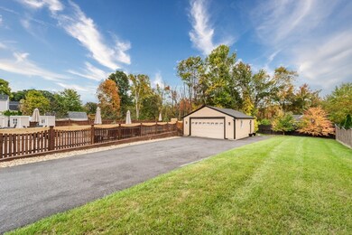 219 Low St, Newburyport, MA 01950 - photo 7