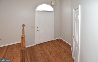 2447 Founders Way, Herndon, VA 20171 - photo 2