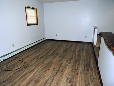 21 Mountain Dr unit 102, Mount Pocono, PA 18344 - photo 4