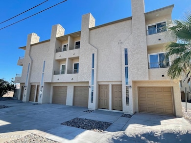 225 N Pomeroy unit 18, Mesa, AZ 85201 - photo 3