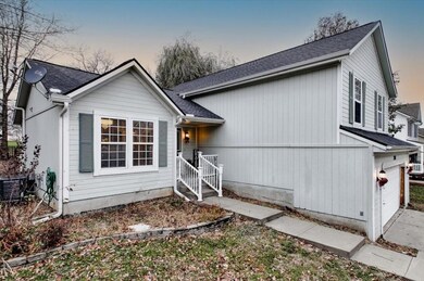 21851 S Race St, Spring Hill, KS 66083 - photo 5