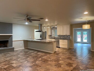 1360 Poppy Ln, New Braunfels, TX 78130 - photo 3