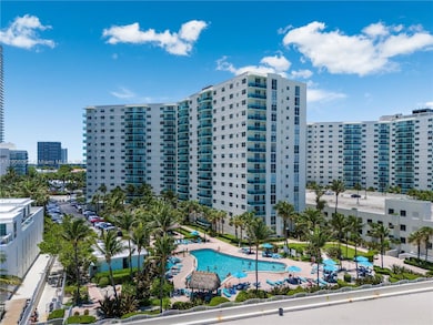 The Tides unit 4P, Hollywood, FL 33019 - photo 2