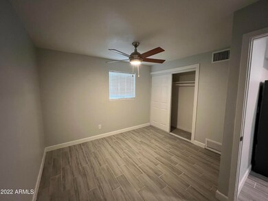 2534 N 28th St, Phoenix, AZ 85008 - photo 4