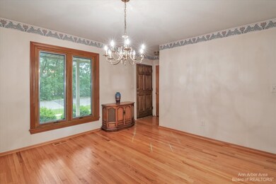 2308 Nixon Rd, Ann Arbor, MI 48105 - photo 5