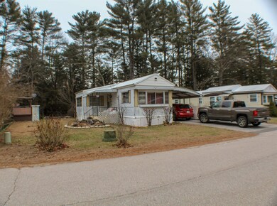 33 Kings Row, Epsom, NH 03234 - photo 2