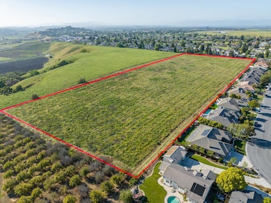 5181 Southside Rd, Tres Pinos, CA 95023 - photo 4