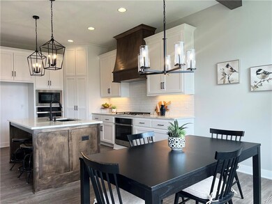 1511 SW Arbor Park Dr, Lee's Summit, MO 64082 - photo 6