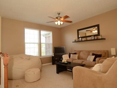 12646 Chancery Ln, Fishers, IN 46037 - photo 3