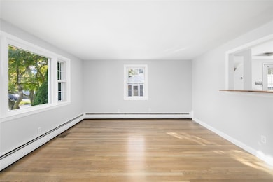 169 Partition St, Warwick, RI 02888 - photo 6