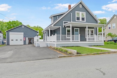 13 Merrill St, Colebrook, NH 03576 - photo 3