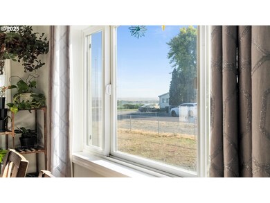 355 N First St, Irrigon, OR 97844 - photo 6